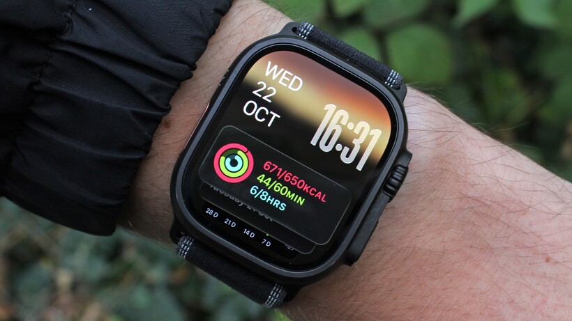 apple-watch-ultra-3-zoom-smart-stack